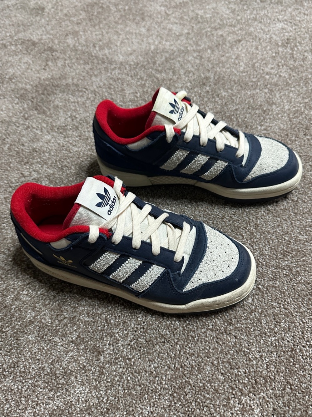 adidas Forum Low CL "Night Indigo Scarlet